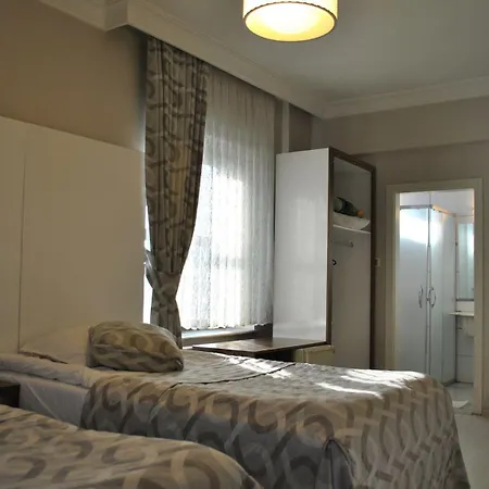 Grand Arslan Hotel 3*