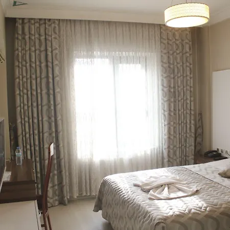 Grand Arslan Hotel 3*